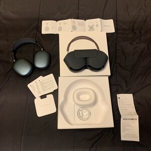 Apple Midnight Blue Over-Ear Headphones with Case